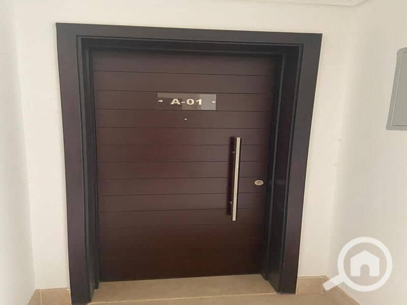 10 17bef176-a286-44db-a180-59967c3b1c5e. jpg