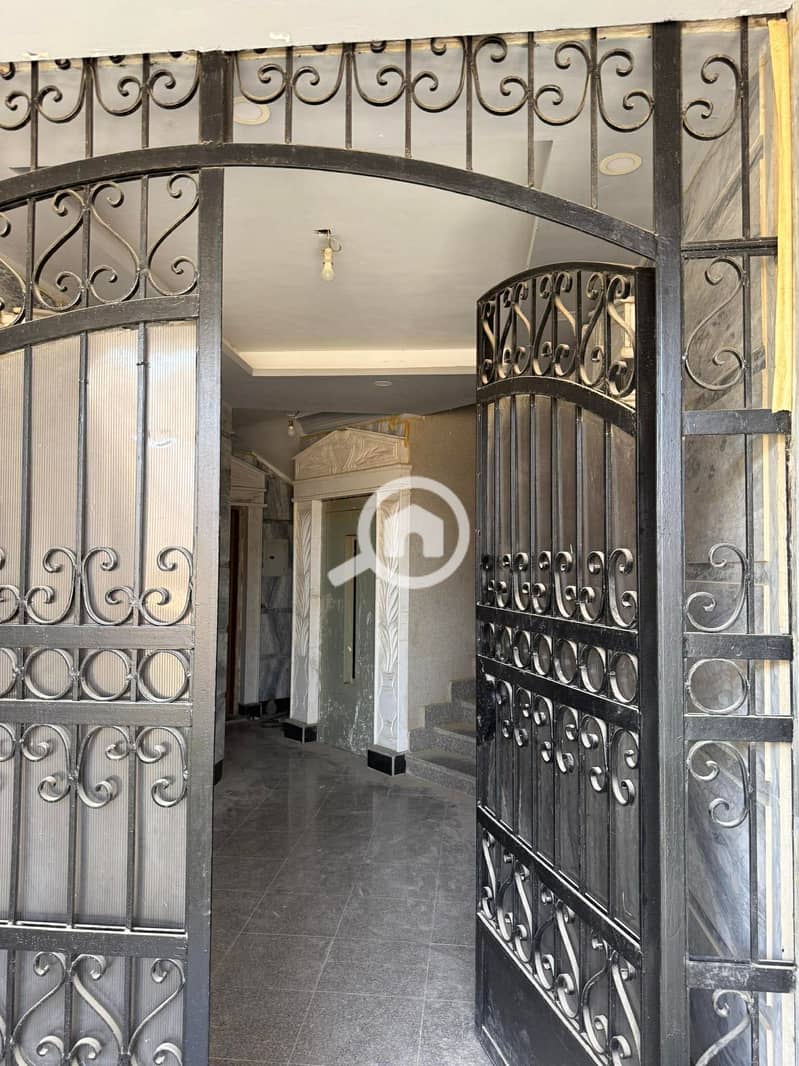 2 591208684_2100469357159890_486676533310057433_n. jpg