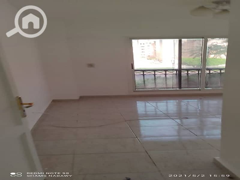 7 eb40dc46-daba-4fc9-be70-62b82a3034f3. jpg