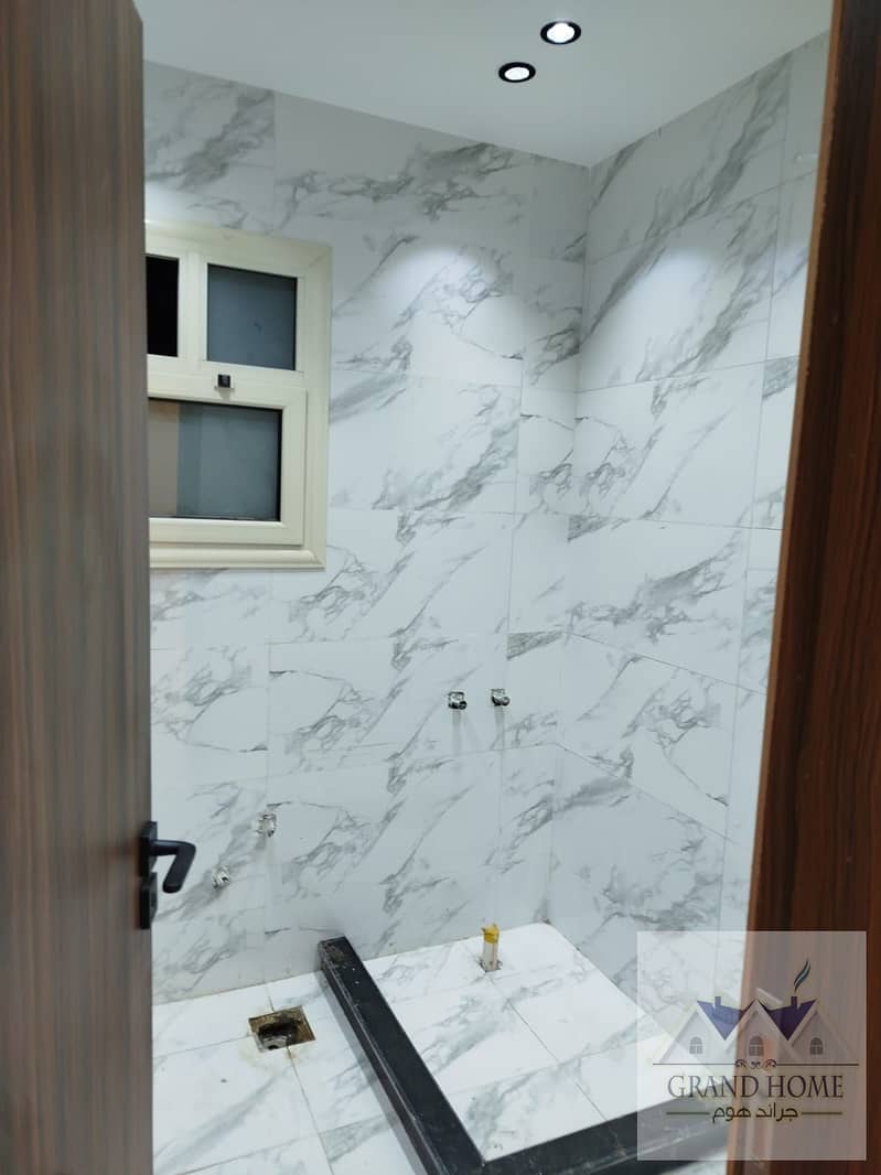 3 96f6737a-a409-4685-aa1a-185ea886c081. jpg