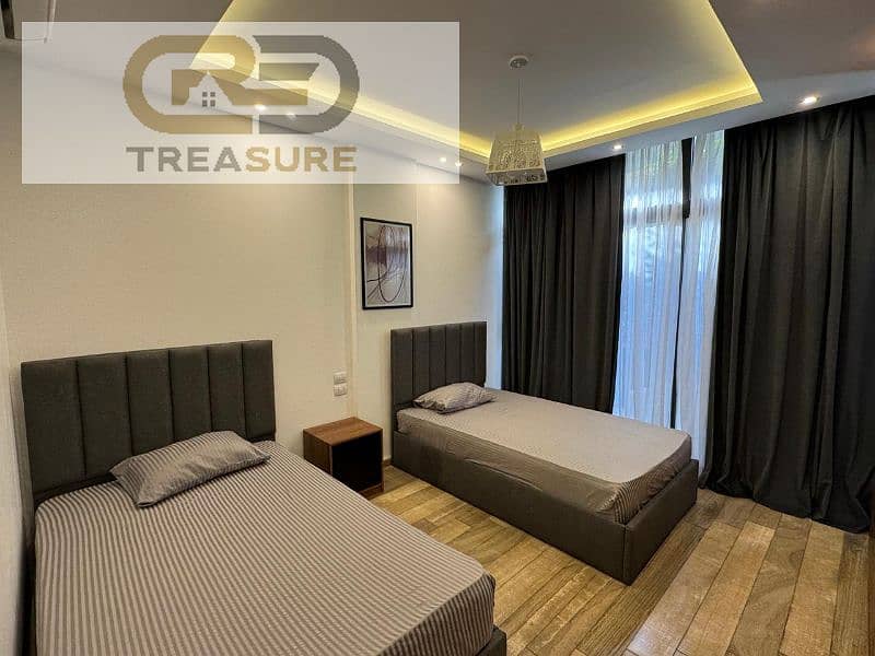 3 WhatsApp Image 2025-12-22 at 1.03. 56 PM (2). jpg