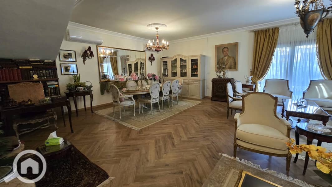 11 993e7cd8-e925-461f-b166-c34a87915388. jpg