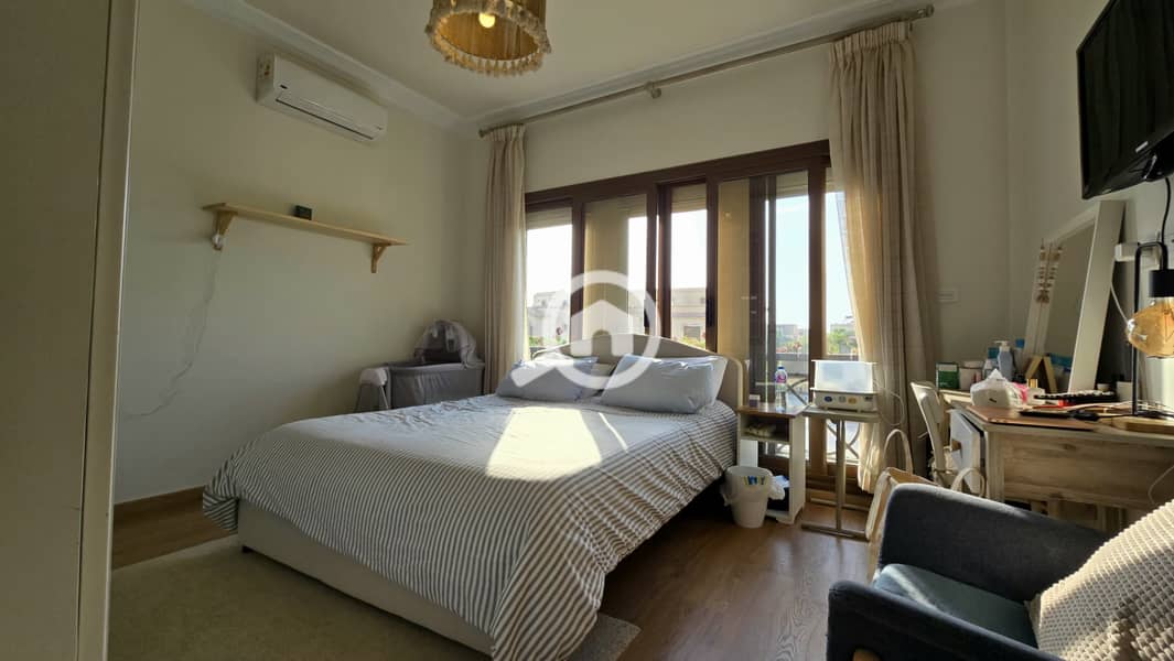 12 3141eeb8-91e4-4553-95c9-ba236cd575f8. jpg