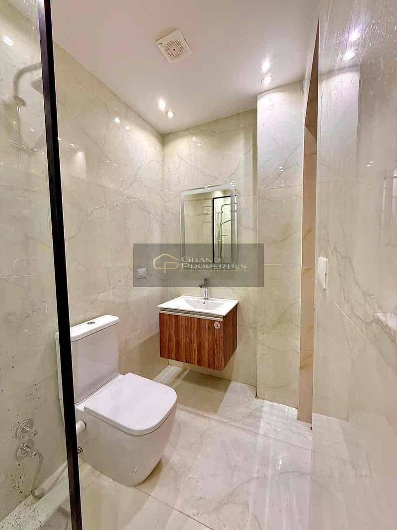 5 4d3a743d-177c-42d6-8eee-784b56465be1. jpg