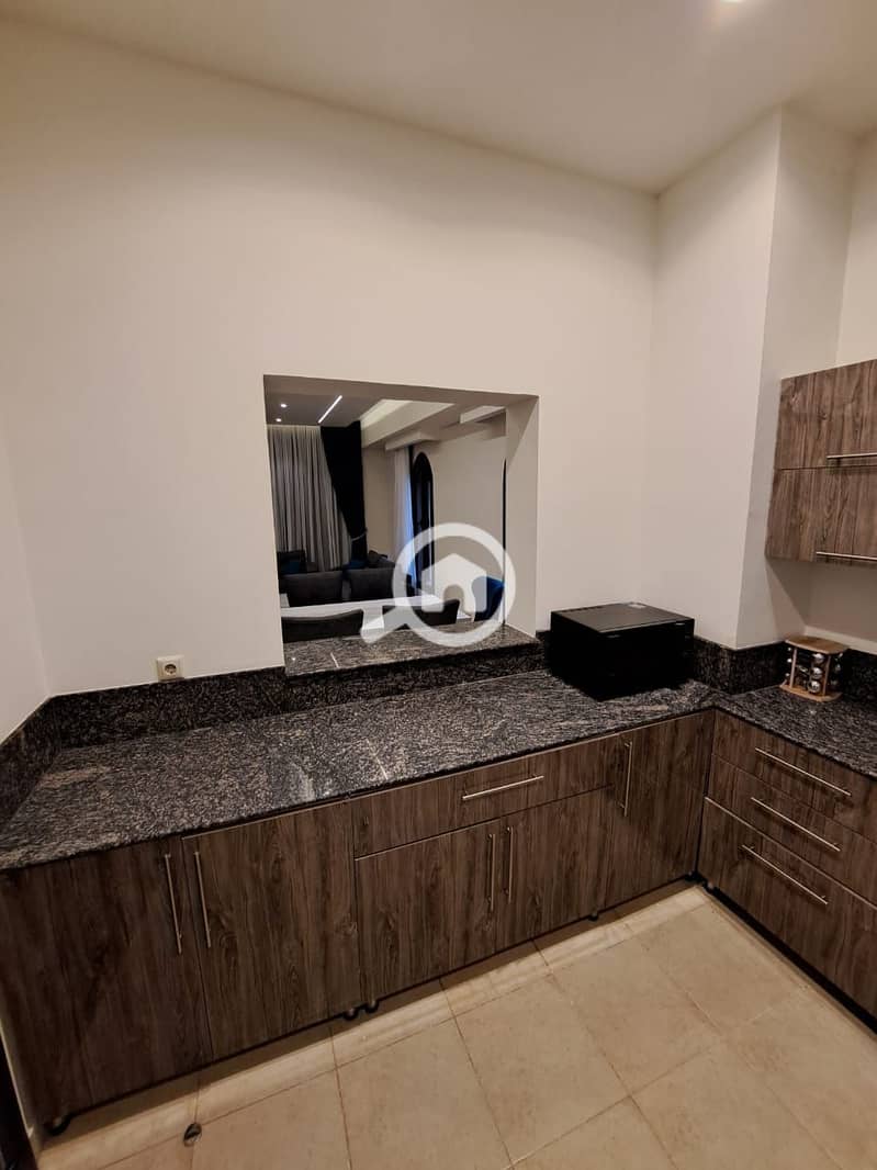 12 WhatsApp Image 2025-12-21 at 15.41. 41 (1). jpeg