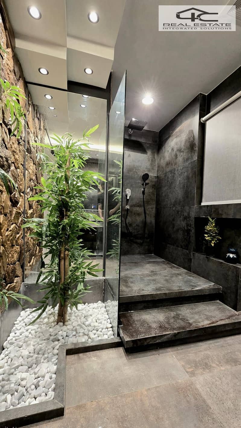 6 WhatsApp Image 2025-12-21 at 2.05. 29 PM (2). jpeg