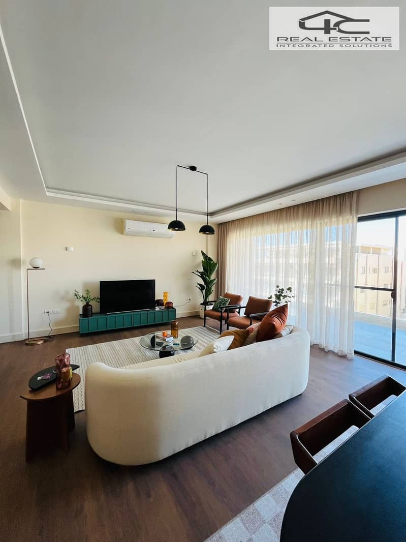 18 WhatsApp Image 2025-12-22 at 13.24. 49 (1). jpeg