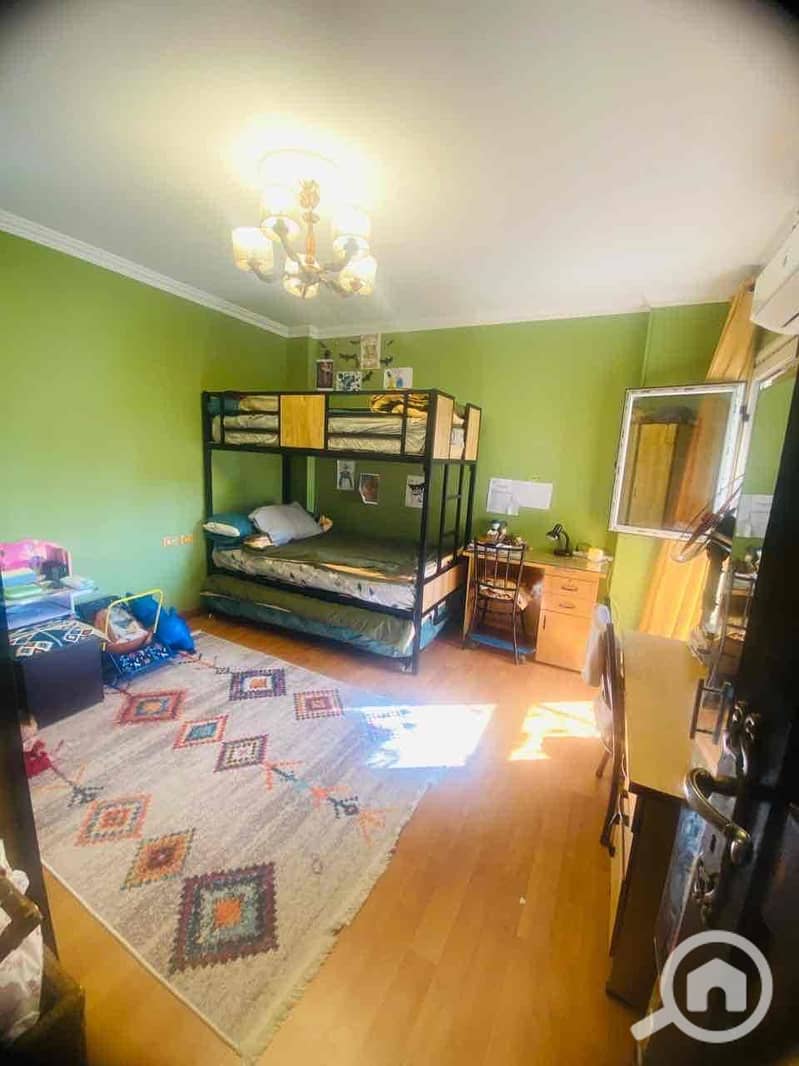 5 230b102b-42fa-404f-90a0-f275c34344e7. jpg