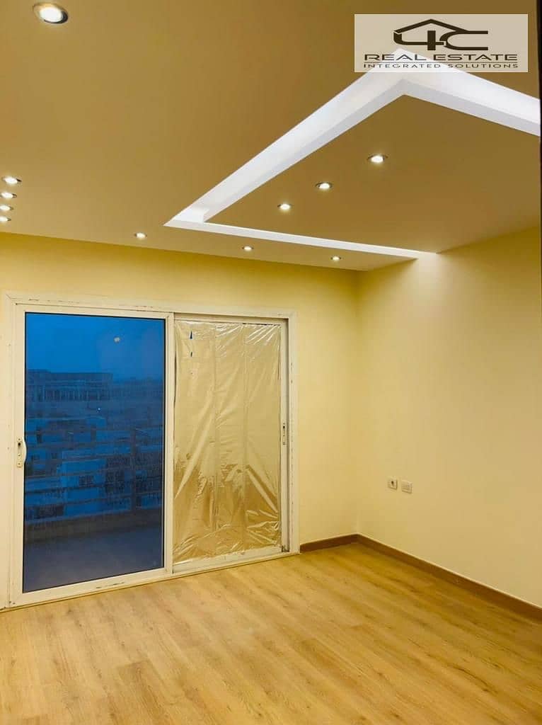 5 WhatsApp Image 2025-12-22 at 13.41. 32 (2). jpeg