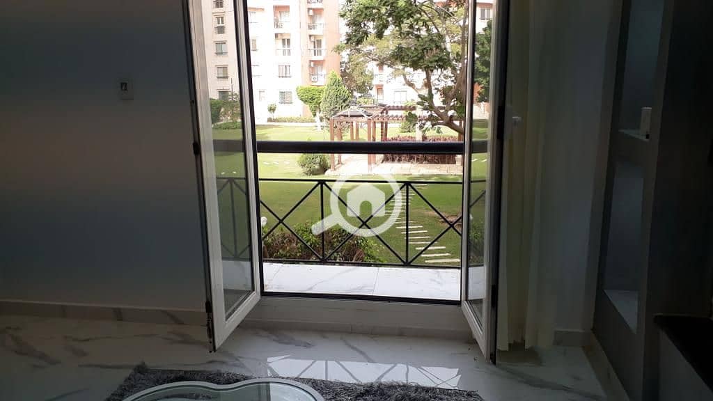 9 f9d6eb01-d573-4db9-9378-3ef27e76d43c. jpg