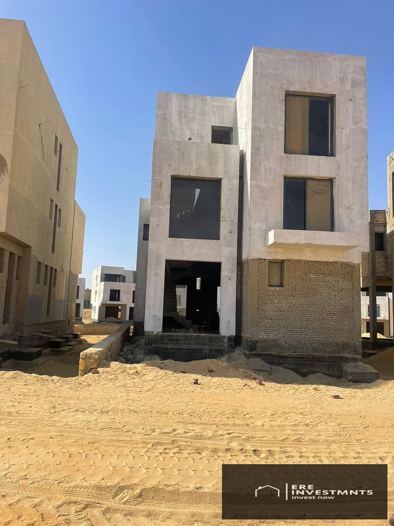 11 eaa28255-2f24-44d1-b195-0cbdc7e92c4b. jpg