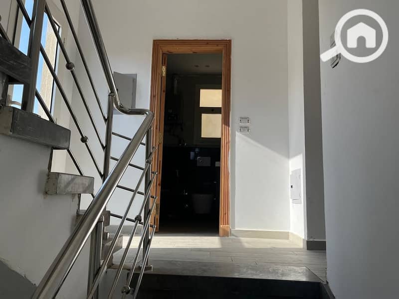 15 WhatsApp Image 2025-12-22 at 1.29. 04 PM. jpeg