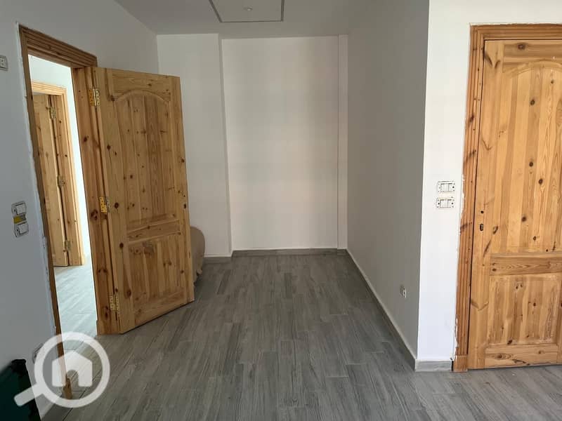 20 WhatsApp Image 2025-12-22 at 1.29. 07 PM (2). jpeg