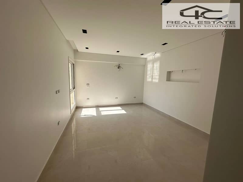 3 WhatsApp Image 2025-12-21 at 16.42. 25. jpeg