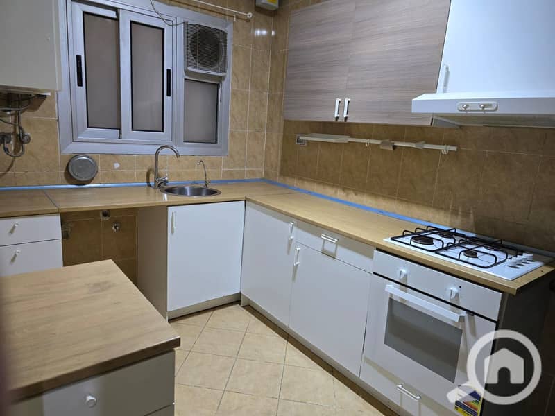 2 3aa51786-1daa-4337-9c2e-9fa9947eee22. jpeg