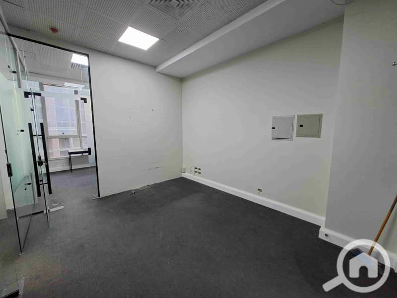 9 ٢٠٢٥١٢٢٠_١٦١٠٢٠. jpg