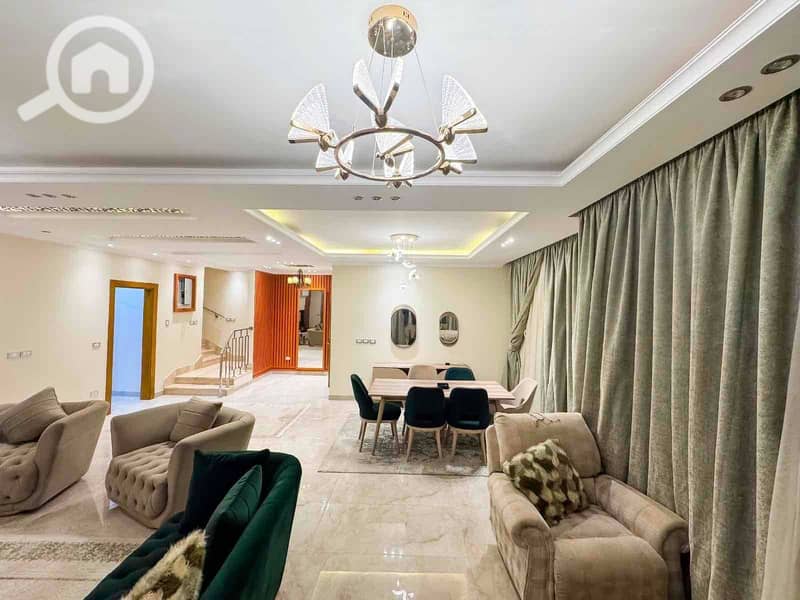 2 dfa051a8-fdc9-42d2-adbb-f2a59e448f8e. jpg