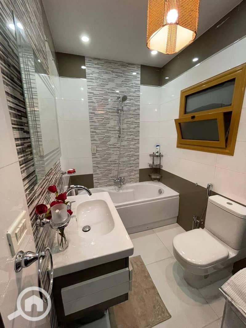 14 55d5e63b-016f-4395-b12b-93215a9124f6. jpeg