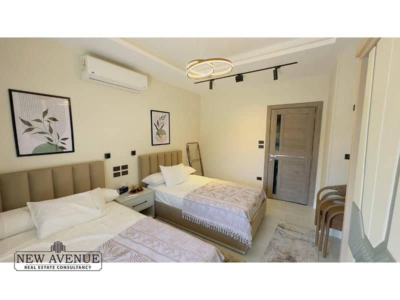 4 WhatsApp Image 2025-12-22 at 12.07. 04 PM (1). jpg