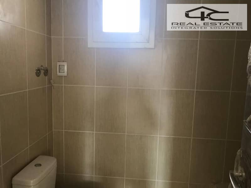 11 WhatsApp Image 2025-02-12 at 4.01. 45 AM (4). jpeg