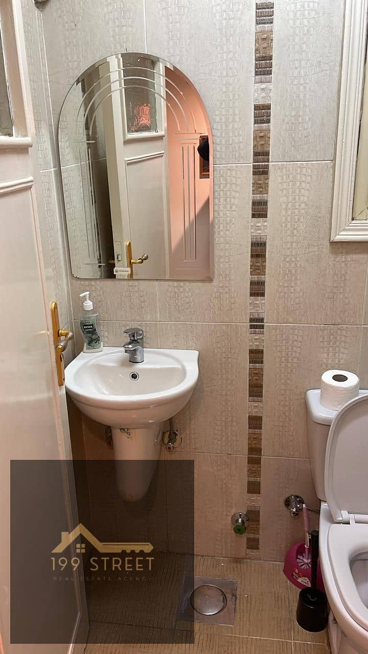 8 WhatsApp Image 2025-12-11 at 22.45. 20-2. jpeg