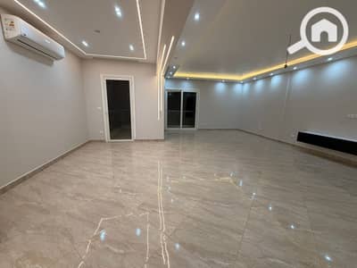 شقة 4 غرف نوم للايجار في 6 أكتوبر، الجيزة - WhatsApp Image 2025-12-21 at 11.01. 38 AM (2). jpeg