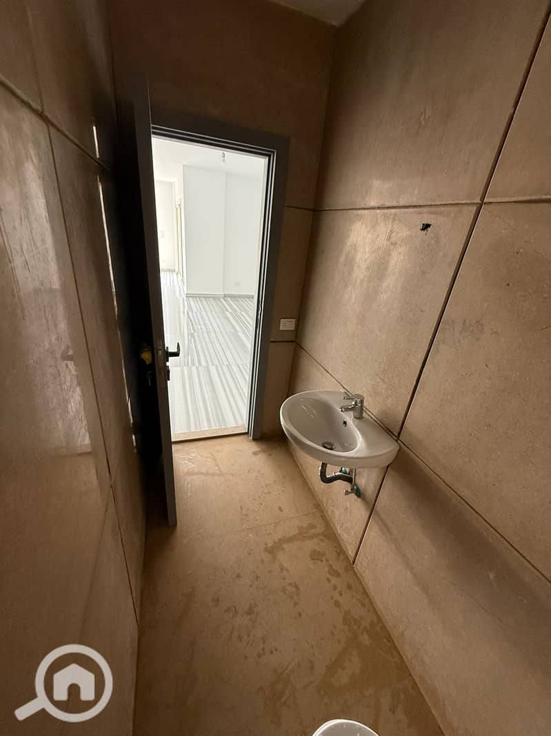 8 WhatsApp Image 2025-12-22 at 2.09. 57 PM (1). jpeg