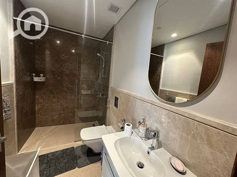 6 2cb125b7-4206-4286-857f-4e17239b9e6f. jpg