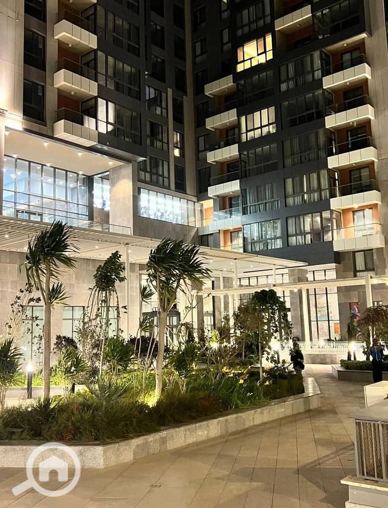 10 62d97927-2851-484c-bdf3-3b0d22613c4a. jpeg