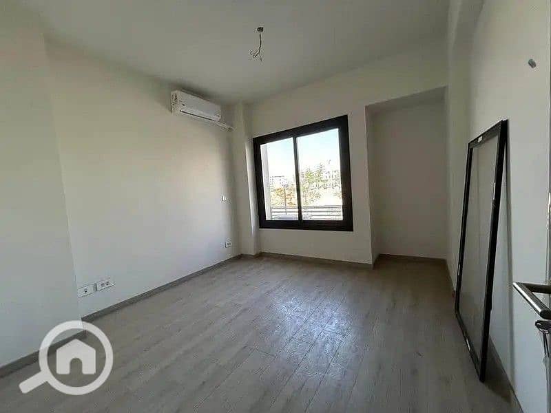 6 30776392-800x600. jpg