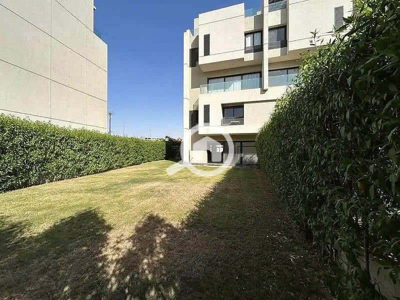 12 30776390-800x600. jpg