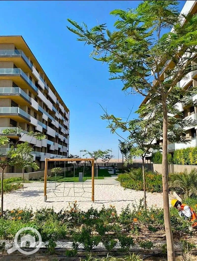 14 30776399-800x600. jpg