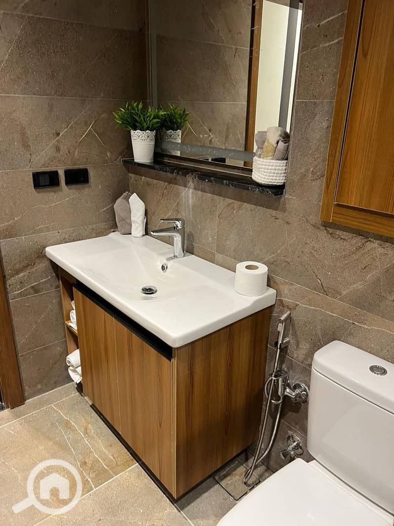 6 IMG-20251219-WA0070. jpg