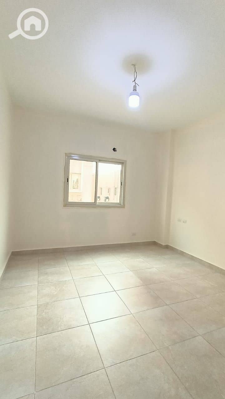 12 WhatsApp Image 2025-12-21 at 10.44. 19 PM. jpeg