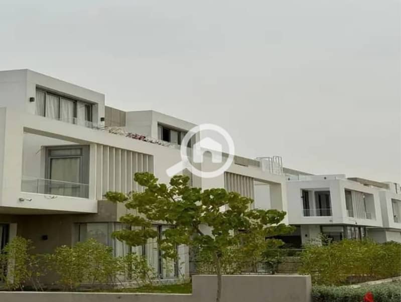 5 WhatsApp Image 2025-12-22 at 2.33. 01 PM (3). jpeg