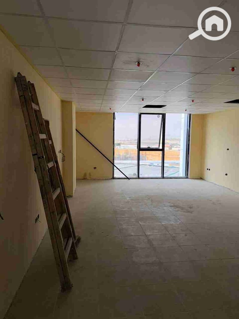 4 motion_photo_9137650272199600158. jpg