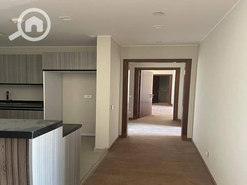 2 a23a46d5-b5b4-4318-86f2-91d9e559c972. jpg