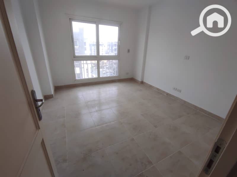 6 WhatsApp Image 2025-04-10 at 2.55. 13 PM (1). jpeg