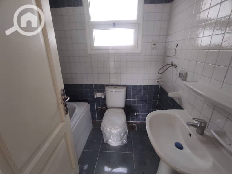 7 WhatsApp Image 2025-04-10 at 2.55. 13 PM. jpeg