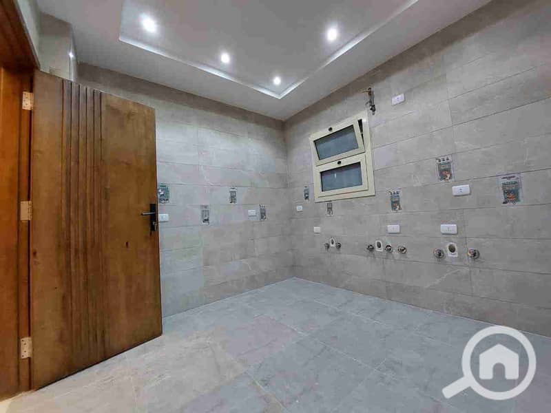 11 IMG-20251222-WA0152. jpg