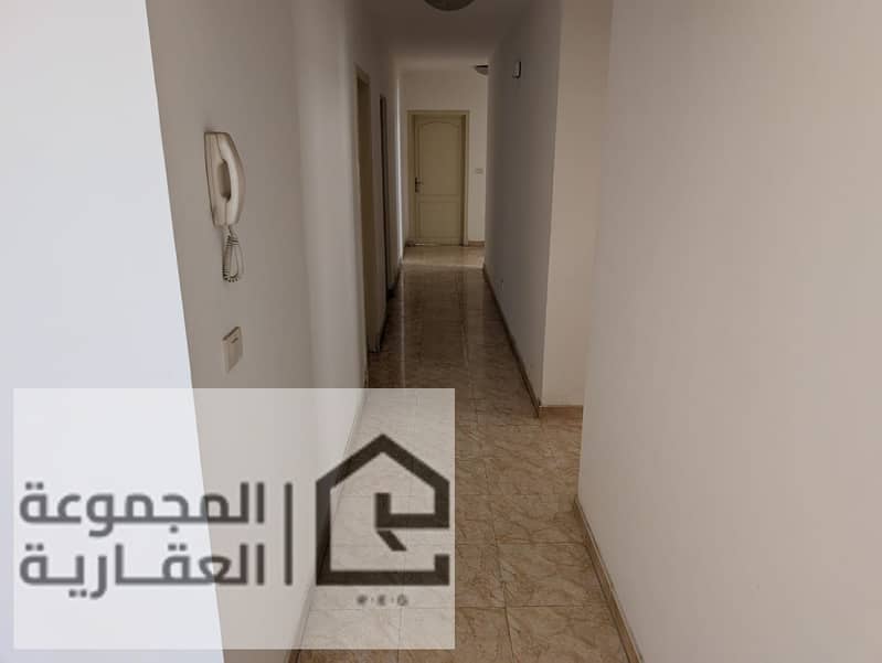 9 21fe325a-a3e0-4938-9721-95585e8b0264. jpg