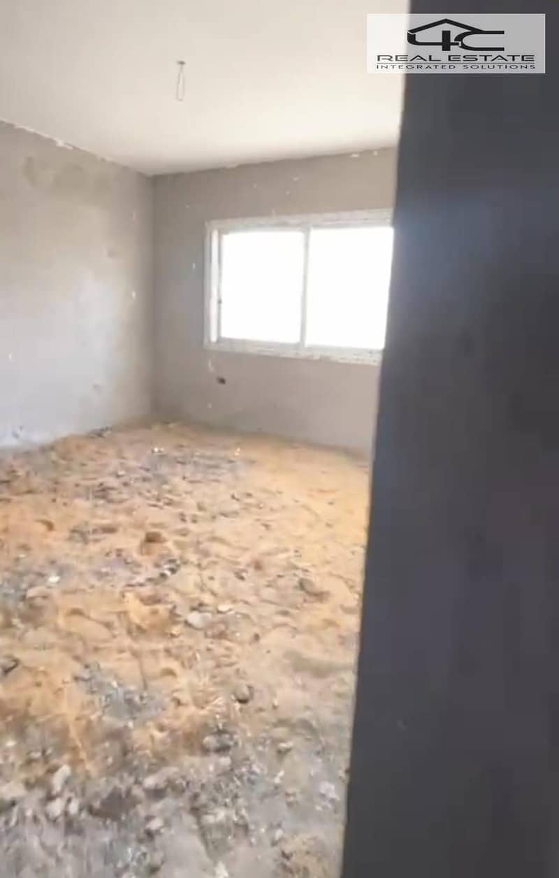 5 WhatsApp Image 2025-12-22 at 14.15. 16 (1). jpeg