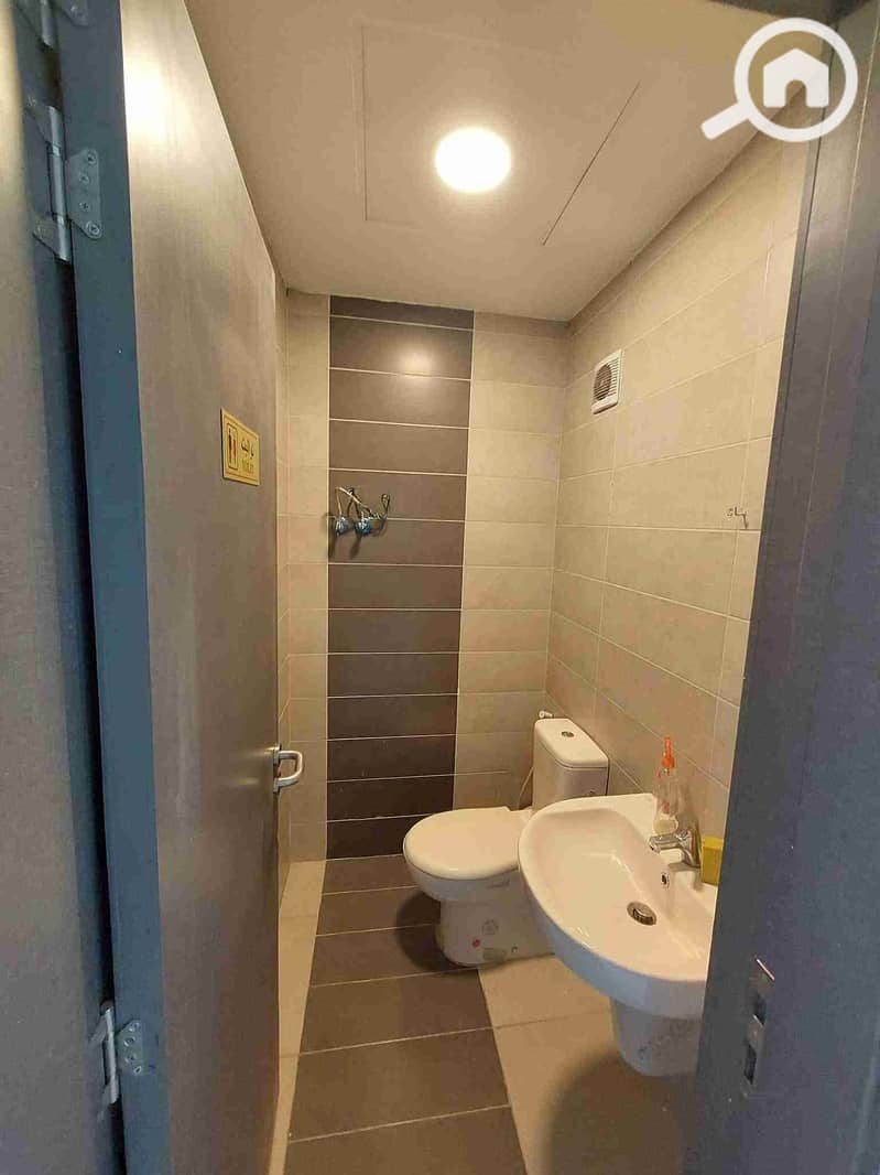 4 FB_IMG_1765426156860. jpg