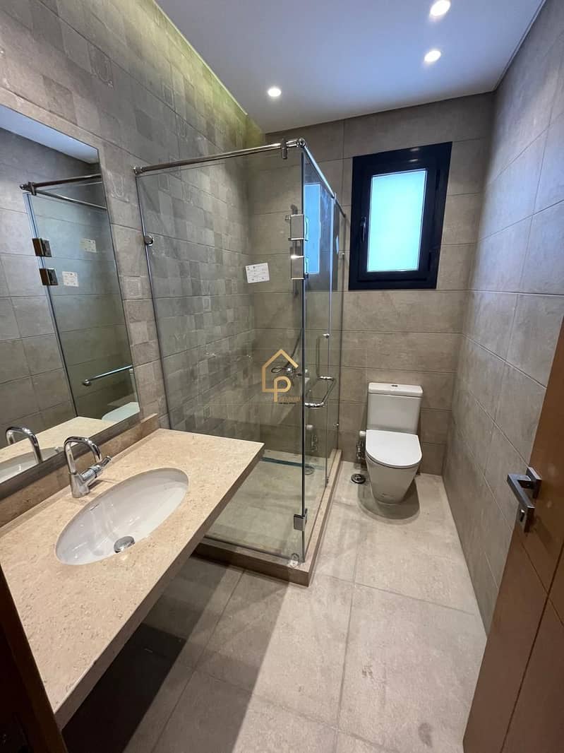 2 WhatsApp Image 2025-12-21 at 2.05. 58 PM (1). jpeg