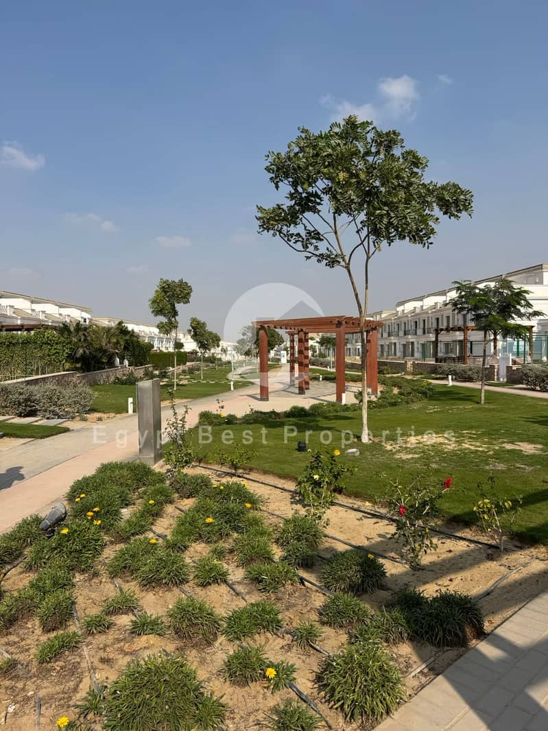 4 WhatsApp Image 2025-11-24 at 15.30. 03_0ca0ddc5. jpg