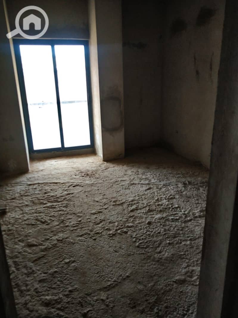 4 WhatsApp Image 2025-12-14 at 15.12. 57. jpeg