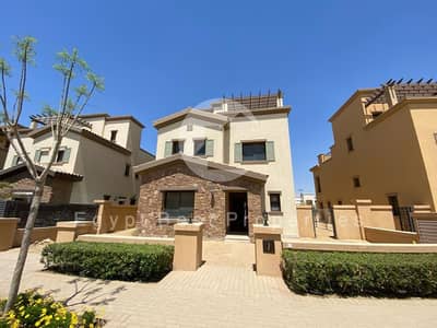 4 Bedroom Villa for Sale in New Cairo, Cairo - IMG-20251201-WA0009. jpg