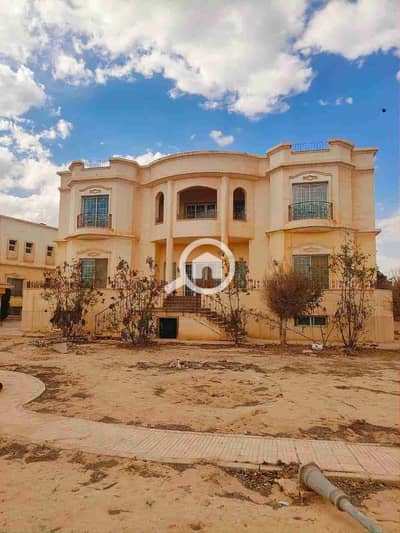 فیلا 9 غرف نوم للبيع في 6 أكتوبر، الجيزة - 1000163217. jpg