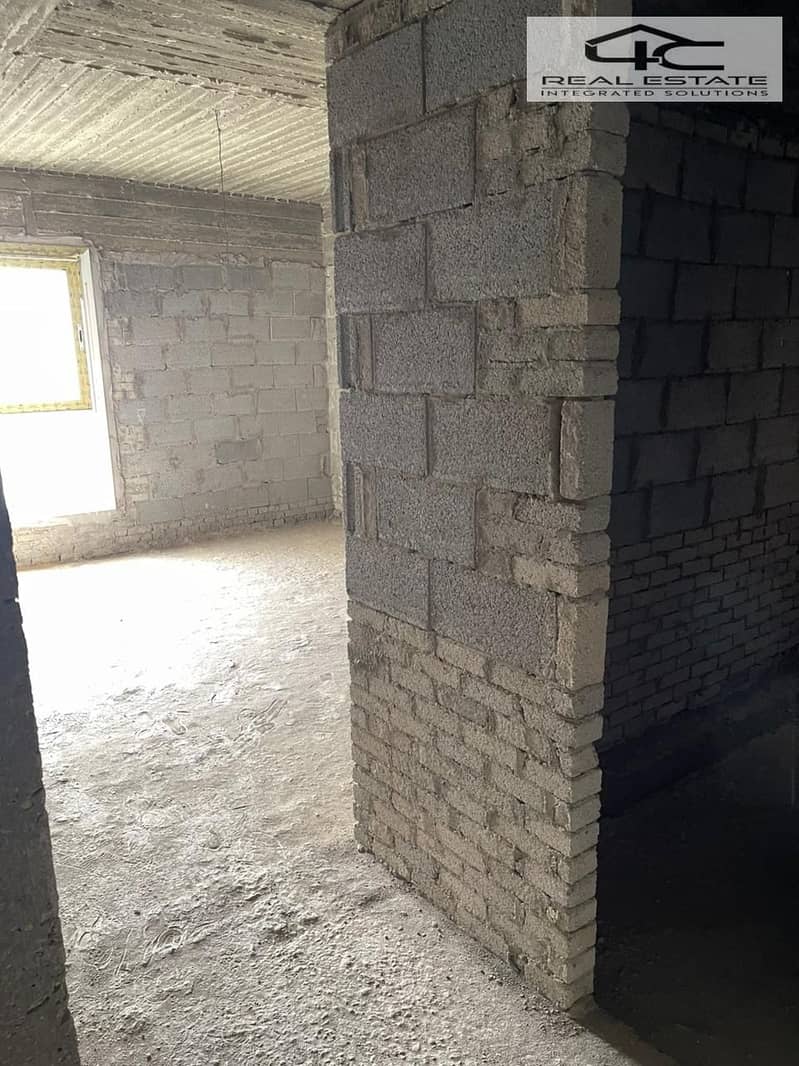 12 WhatsApp Image 2025-12-20 at 17.05. 29. jpeg