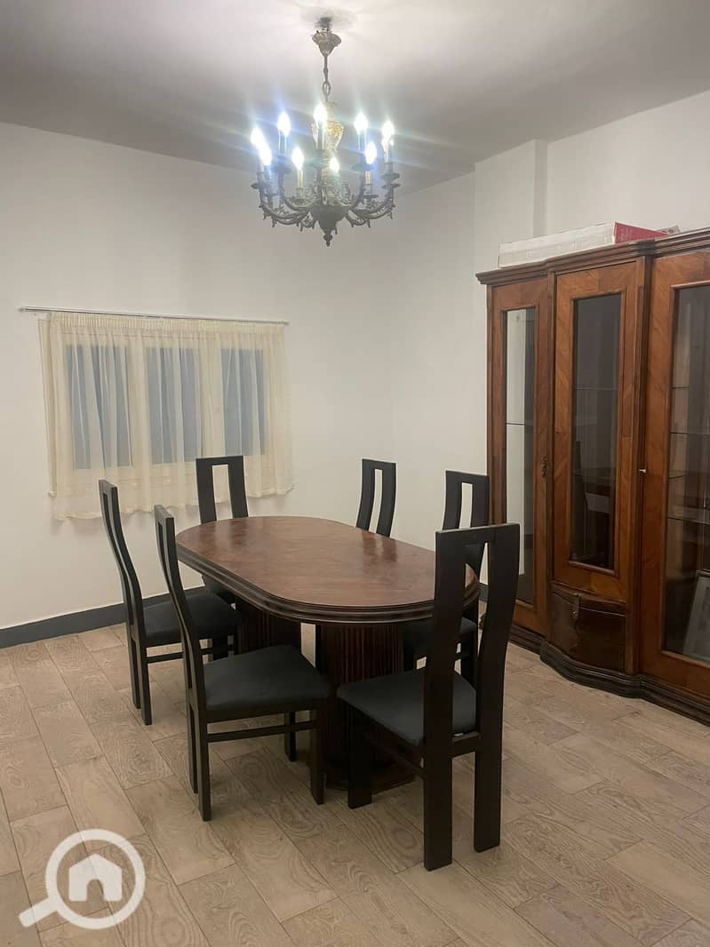 7 2b2d9f20-5249-4f80-80ea-471f88e2c6cd. jpeg